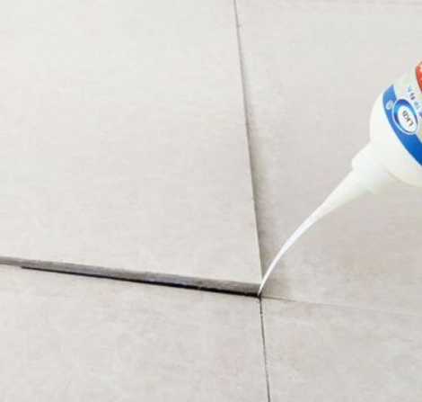 华龙瓷砖空鼓维修公司分享卫生间瓷砖脱落的原因可能有以下几点